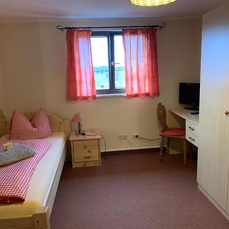 Pension Zur Kurfuerstin Wolkenstein Kamer foto