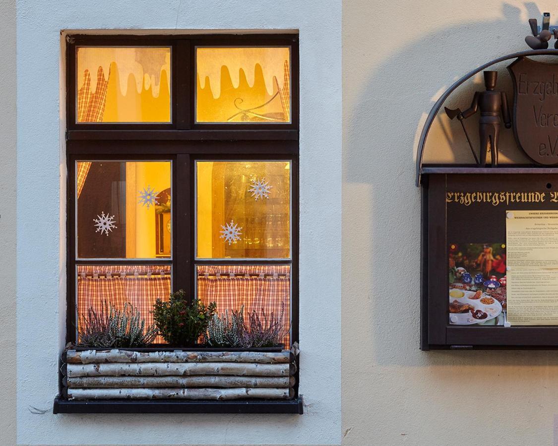 Pension Zur Kurfuerstin Wolkenstein Buitenkant foto